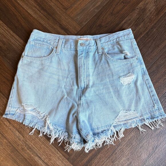 Levi's Pants - Levi’s 501 High Waisted Mom Shorts Light Wash